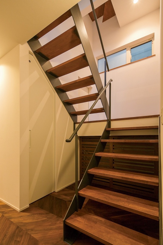 階段が間取りを決める 知っておきたい階段の種類とは 神奈川での注文住宅は山下建設 イメージをカタチにする技術力で思いっきりmystyleの家を提案